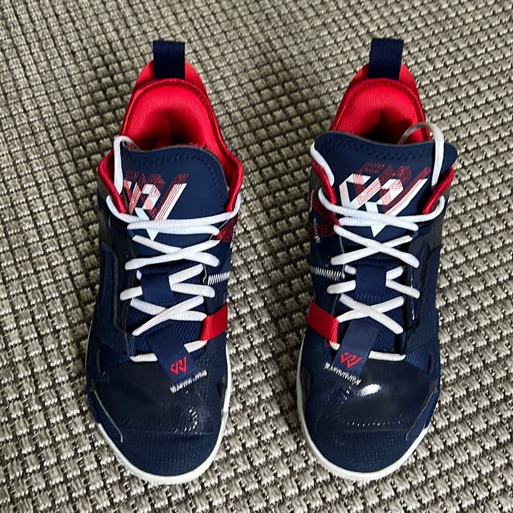 Very gently used! Jordan Why Not Zer0.4 “Washington Wizards” — men size 8